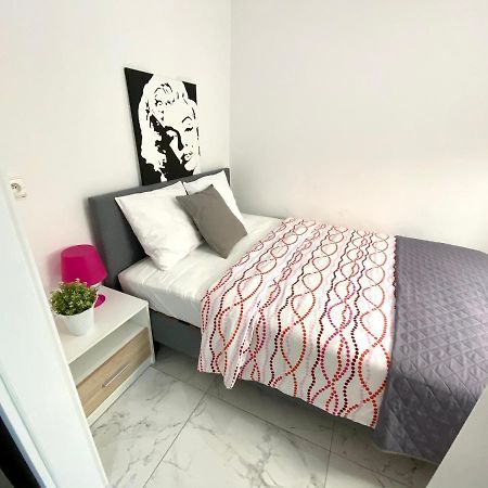 Center Warsaw - Apartmenty Jana Pawla II Exterior foto