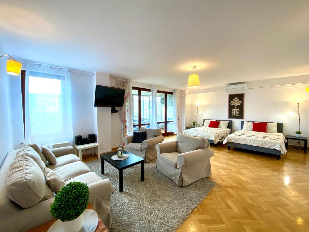 Center Warsaw - Apartmenty Jana Pawla II Exterior foto