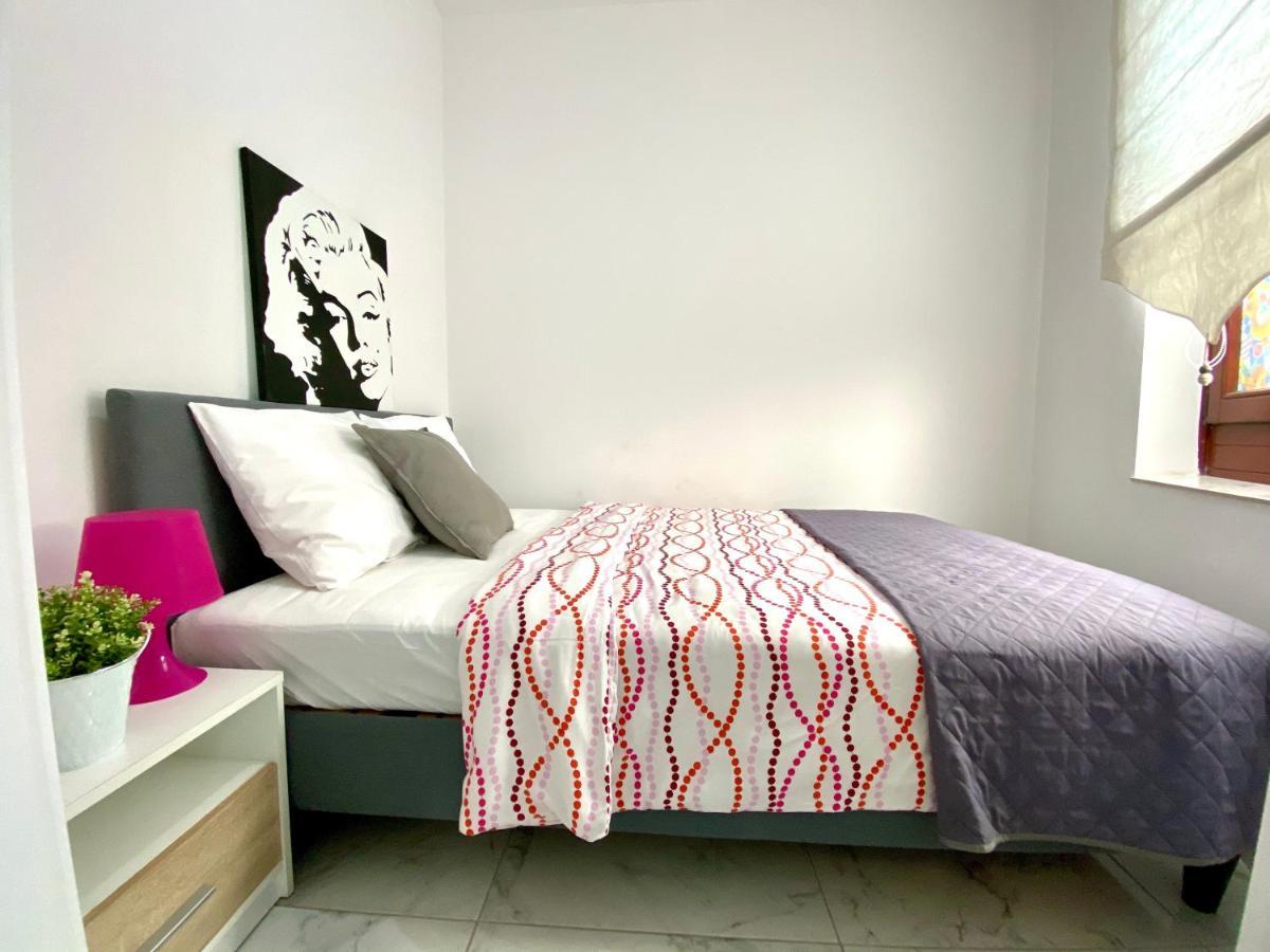 Center Warsaw - Apartmenty Jana Pawla II Exterior foto