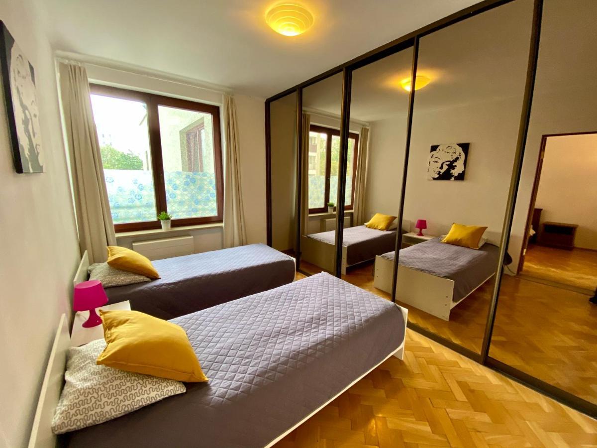 Center Warsaw - Apartmenty Jana Pawla II Exterior foto