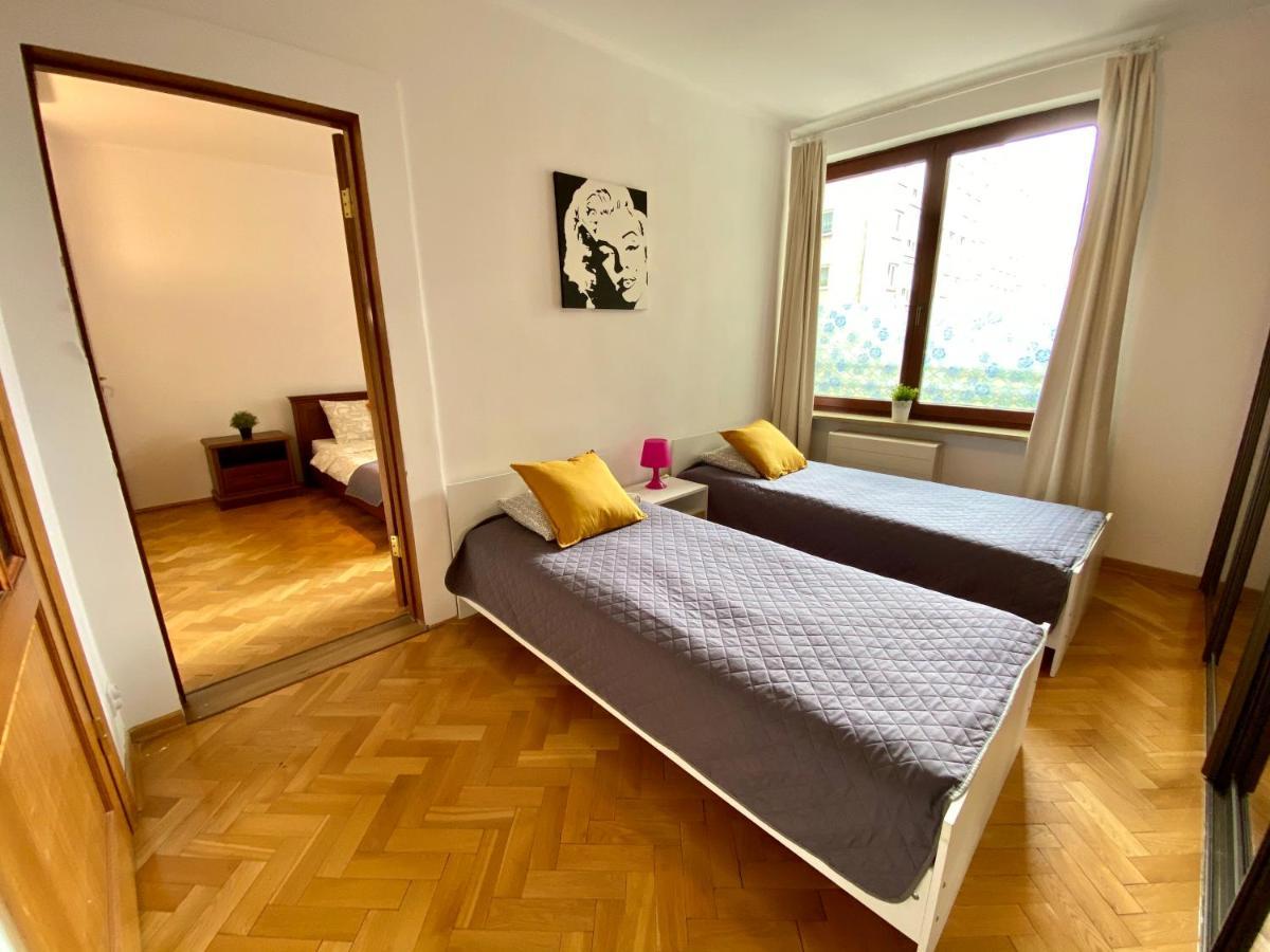 Center Warsaw - Apartmenty Jana Pawla II Exterior foto
